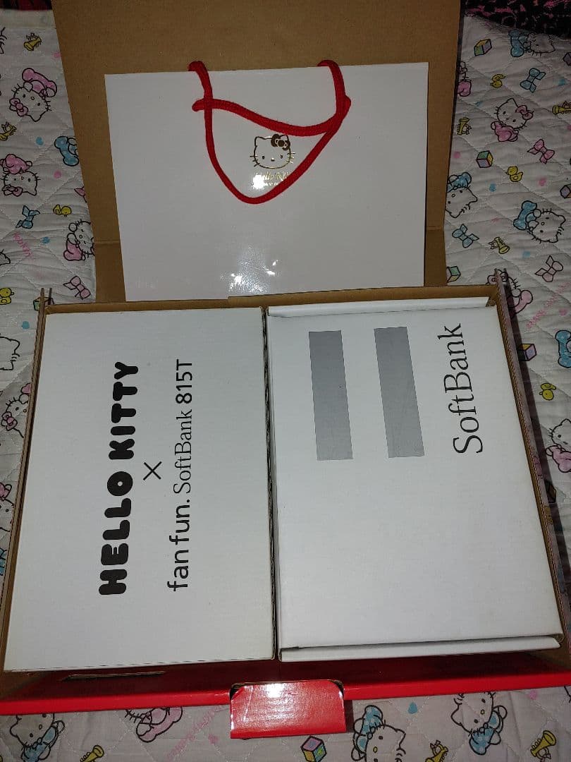 あ*ね様 激レア！キティ　ソフトバンク携帯ガラゲー815T新品未使用ブラック