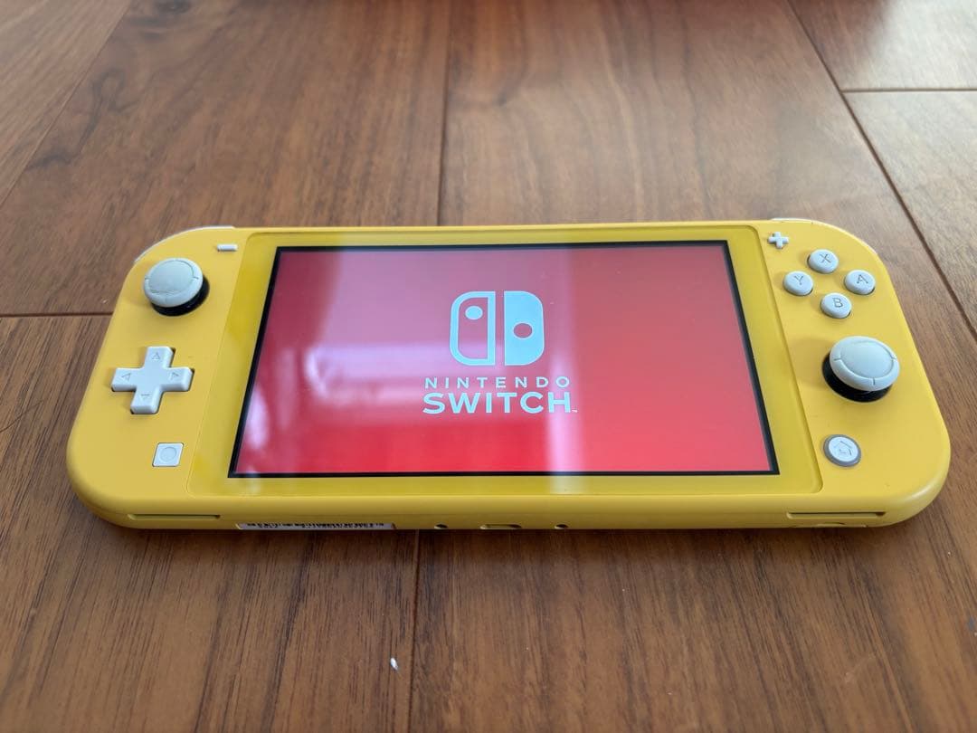 Nintendo Switch Lite イエロー 中古