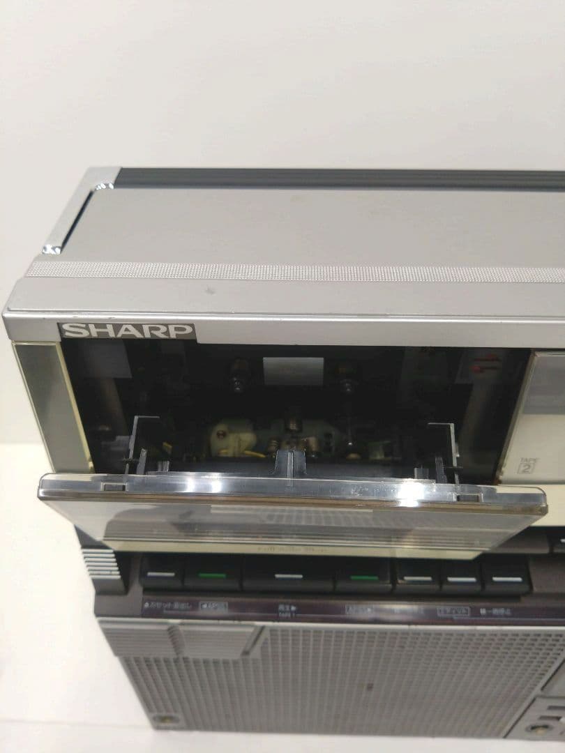 希少 SHARP GF-808 ラジオ カセットレコーダー ザ・サーチャー W