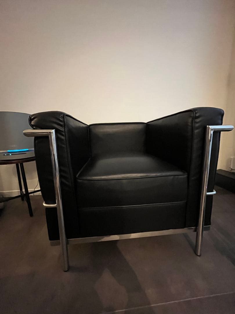 ルコルビジェ　LC2 チェア