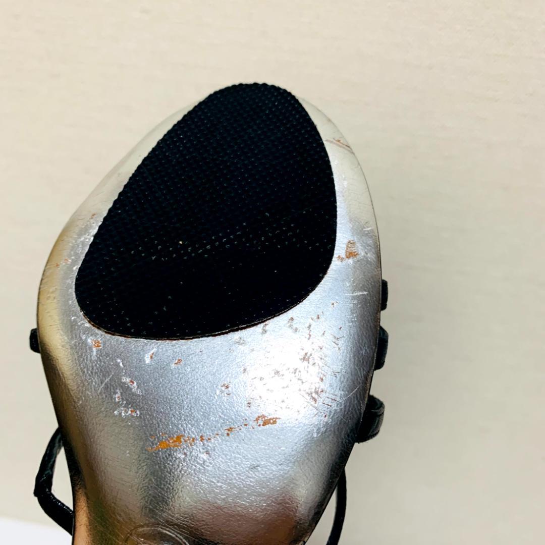 シャネル 黒 ストラップ　サンダル ヒール イタリア製　CHANEL