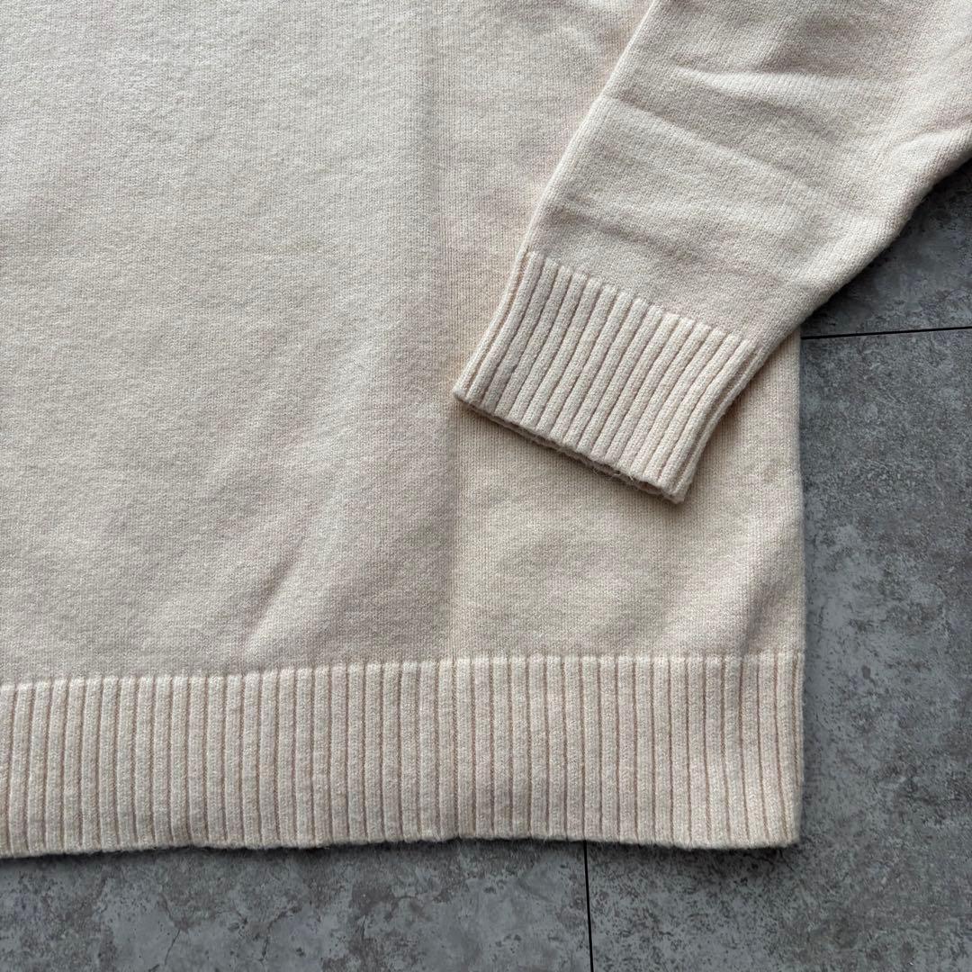 【美品】Ami Paris アミパリス ニット セーター ハートロゴ　アイボリー