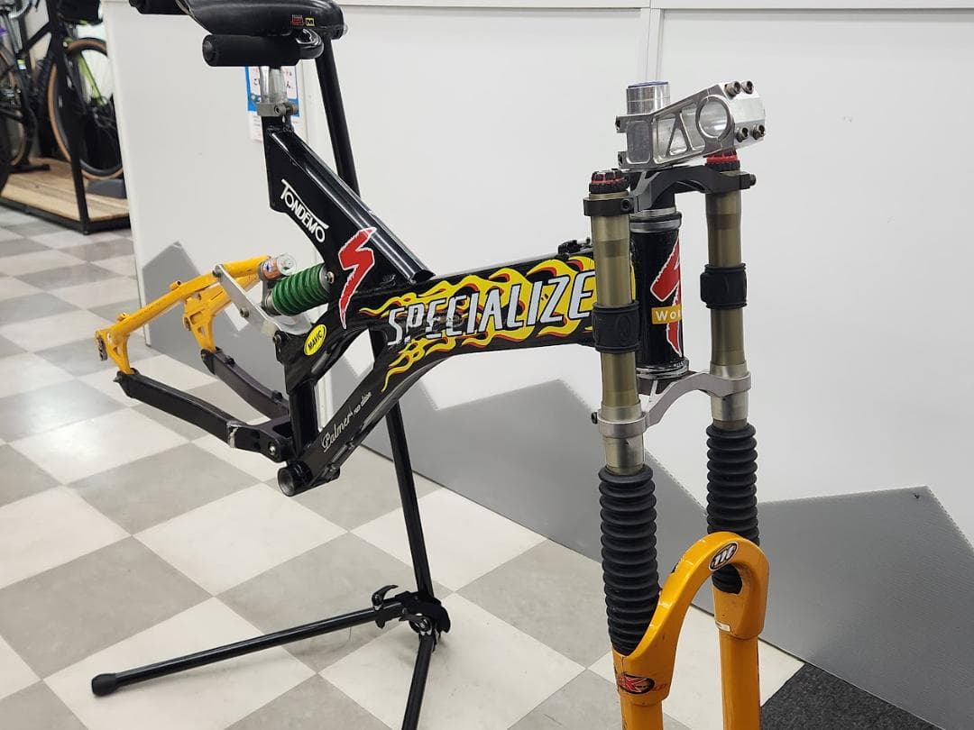 中古 スペシャライズド FSR ショーンパーマーモデルフレームセット