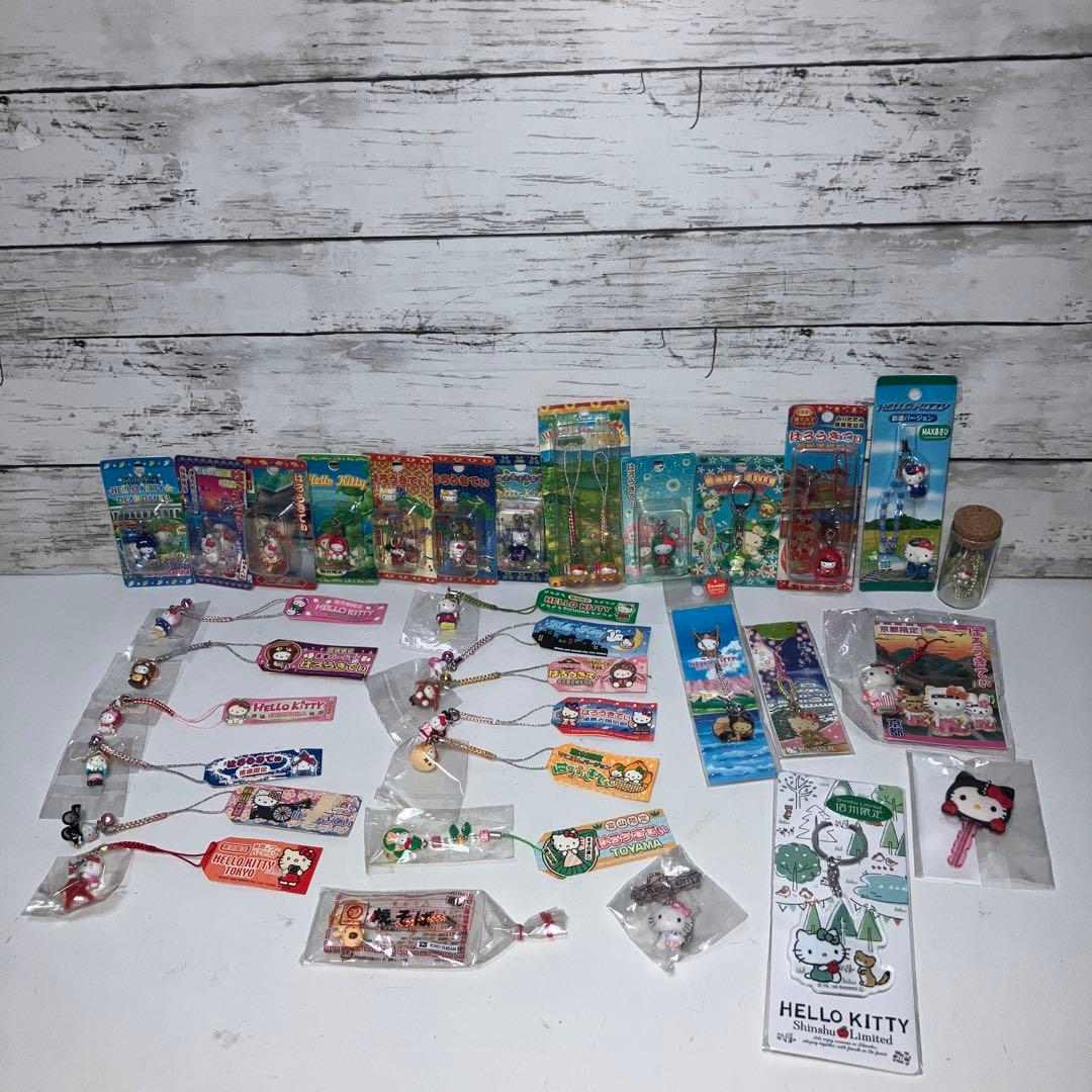 ハローキティ　根付けストラップ　ファスナーマスコット　キーホルダー　まとめ売り