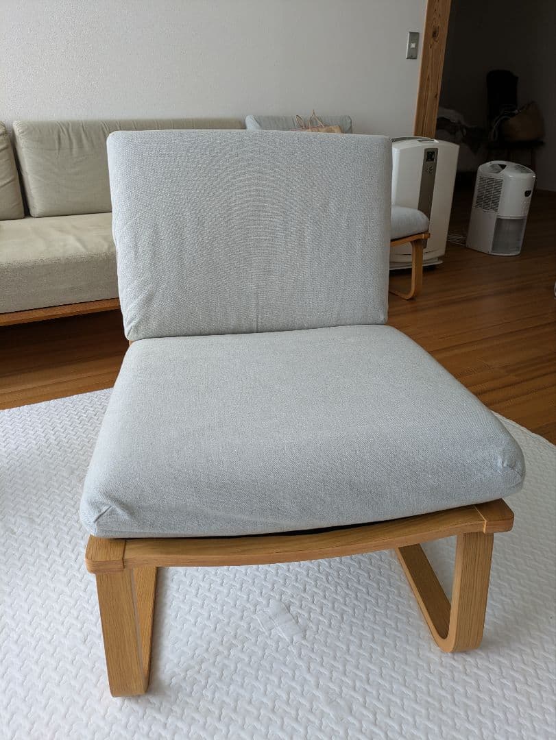 【送料込み】MUJI /無印良品　リビングでもダイニングでもつかえるソファチェア