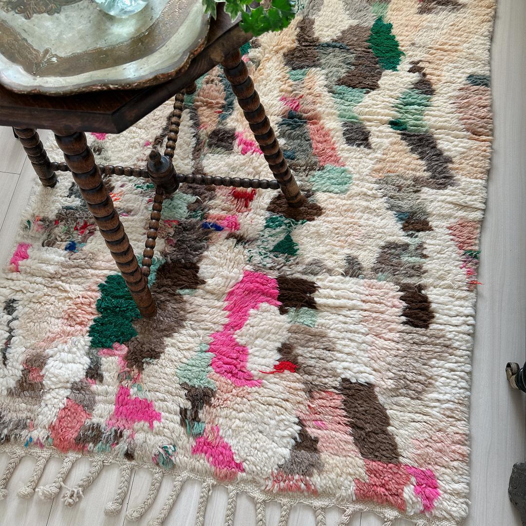 モロッコ製ヴィンテージラグ146 レア ピンク ミントグリーン ブルー