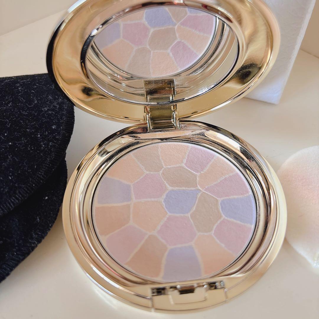 エレガンス　ラ　プードル　オートニュアンスII フェイスパウダー