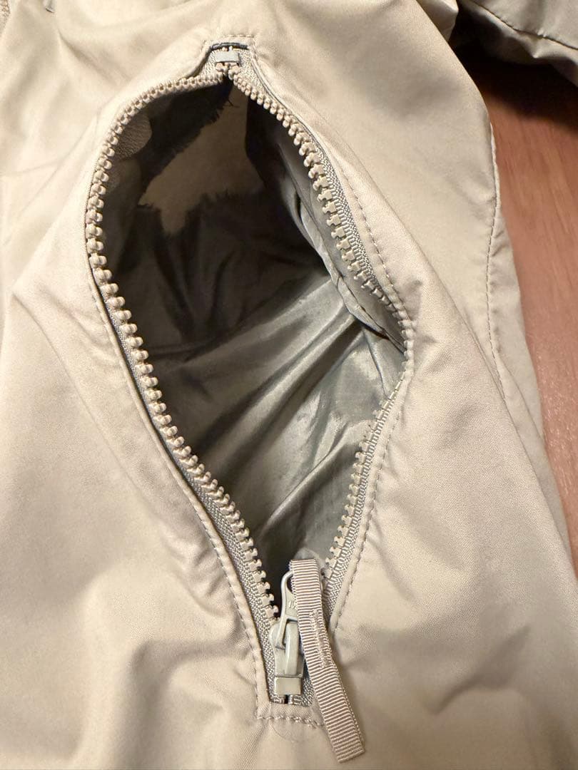 ひ*け様 実物 米軍 ECWCS Gen III Level 7 URBAN G