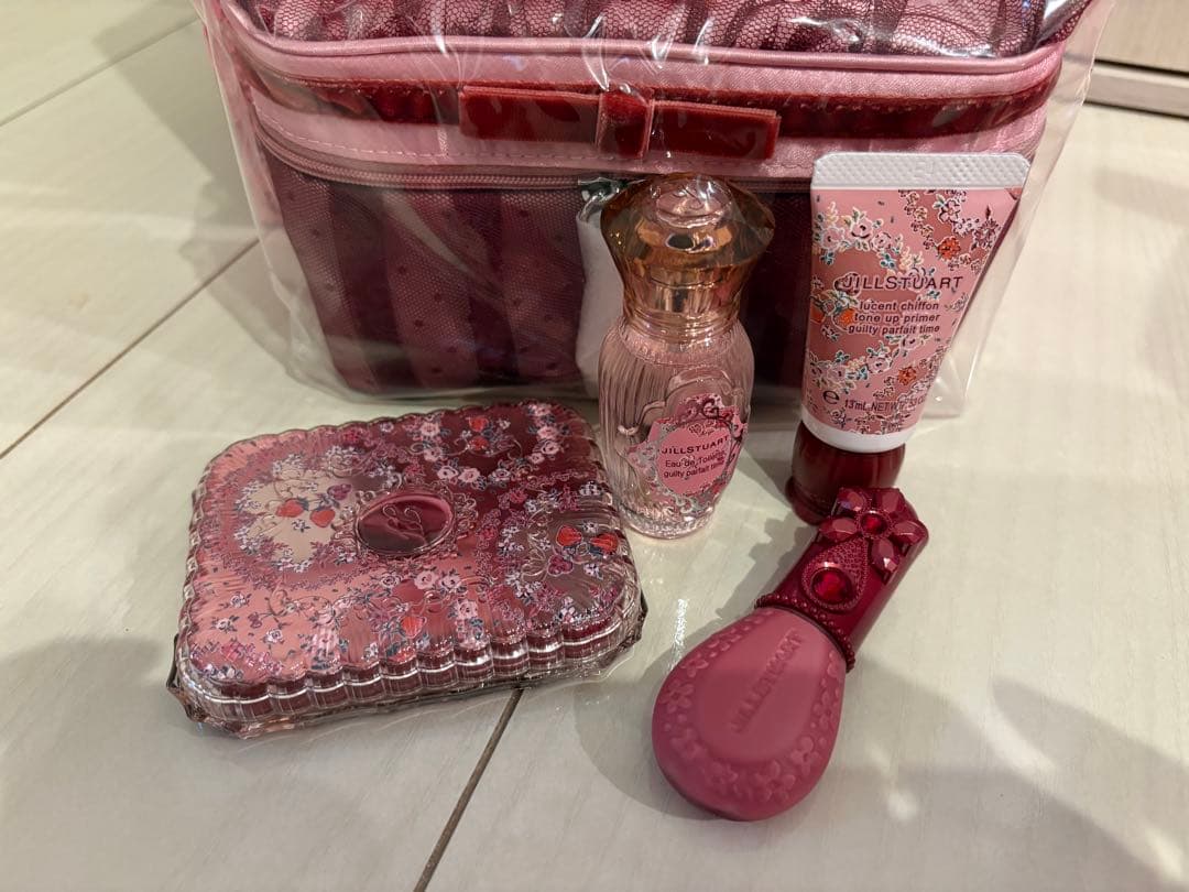 JILL STUART 2024 クリスマスコフレ