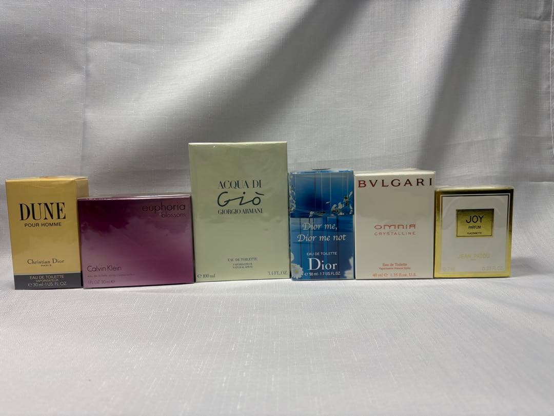 香水まとめ売り（8本）