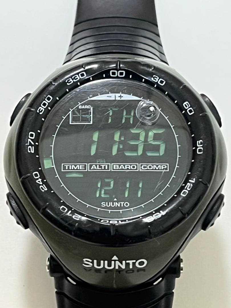 SUUNTO VECTOR ベクター ミリタリーグリーン 新品電池交換済