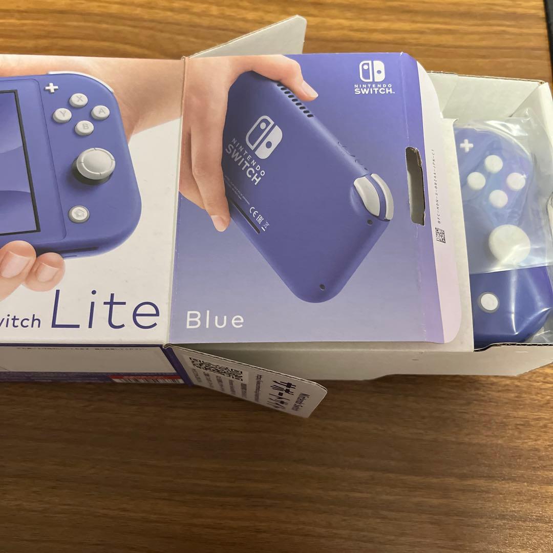 Nintendo Switch right ブルー