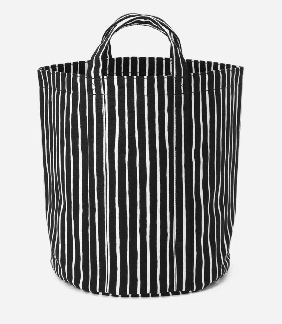 新品　marimekko ￼ Piccolo container bag