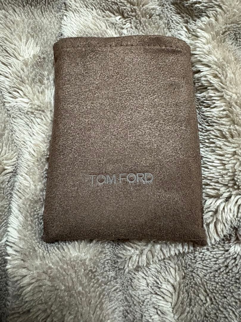 42A ヘイズィ センシュアリティ TOM FORD アイシャドウプレゼント用