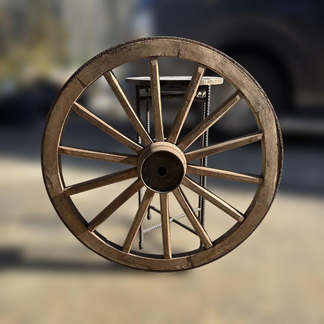 馬車　車輪　鉄と木のオブジェ　アンティーク　馬　ウエスタン　ガーデン