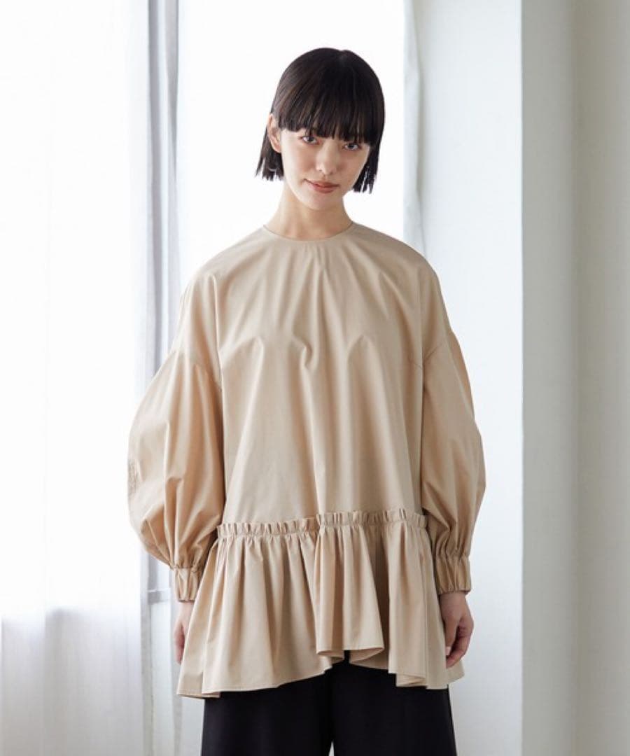 美品✦ฺランバンオンブルー　ストレッチブロードギャザーチュニック　裾フリル