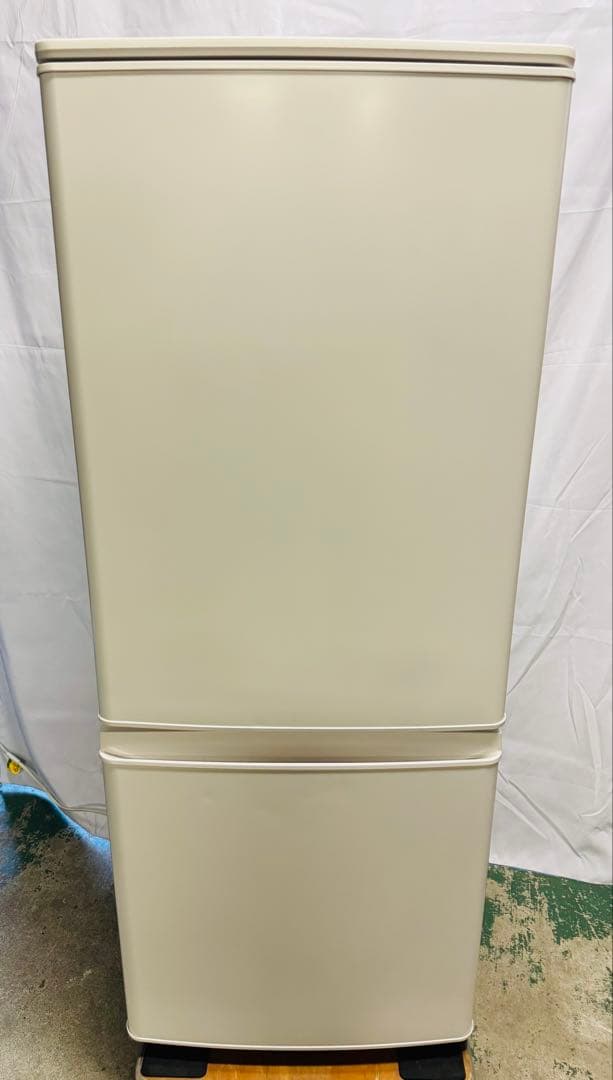 12h39 三菱 146L 冷凍冷蔵庫 MR-P15J-W 2024年製