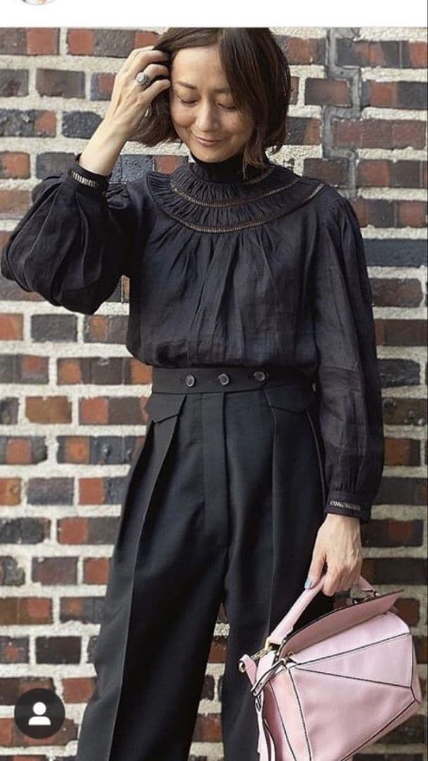 美品☆　セリーヌ　CELINE ハイウエストパンツ　ベージュ