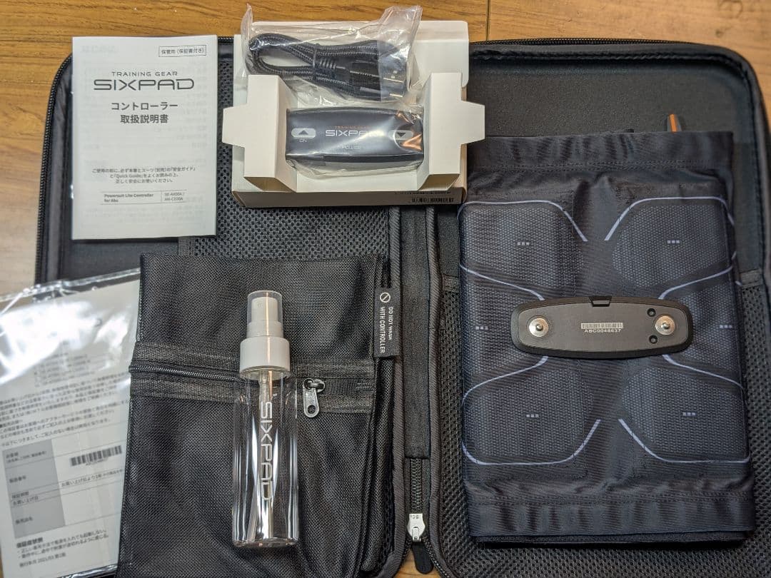 SIXPADパワースーツライトアブズ　Lサイズ　専用コントローラーセット