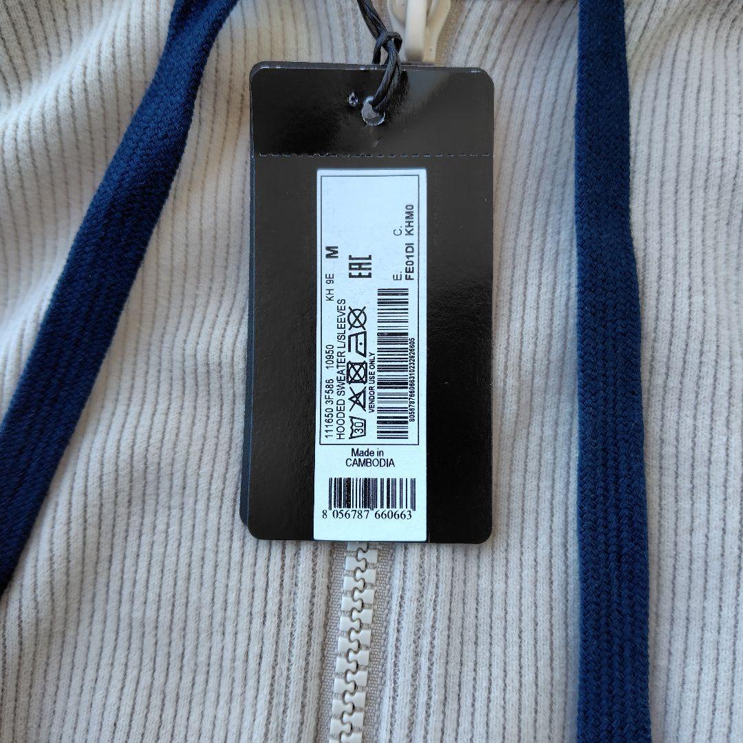 ARMANIアルマーニ EA フード付きジップアップ新品未使用