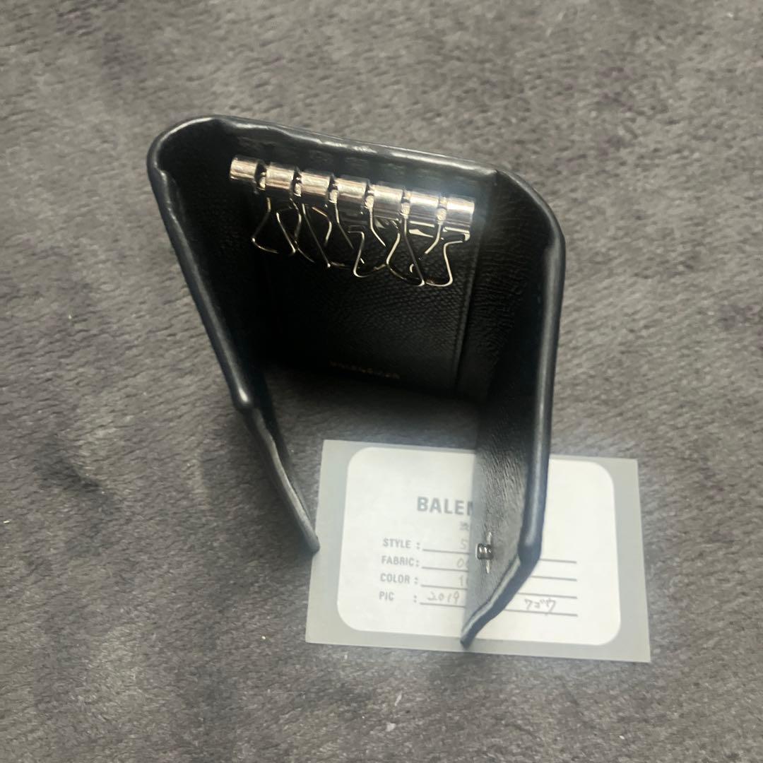 バレンシアガ　キーケース　キーリング　キーホルダー　ストラップ　鍵　0707