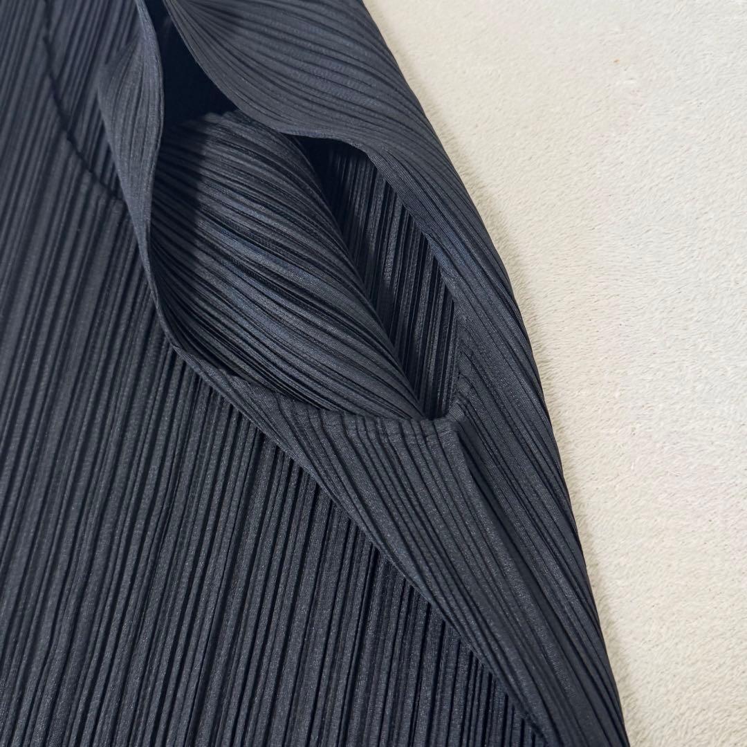 極美品✨PLEATS PLEASE プリーツ　ワンピース　ブラック　フレア