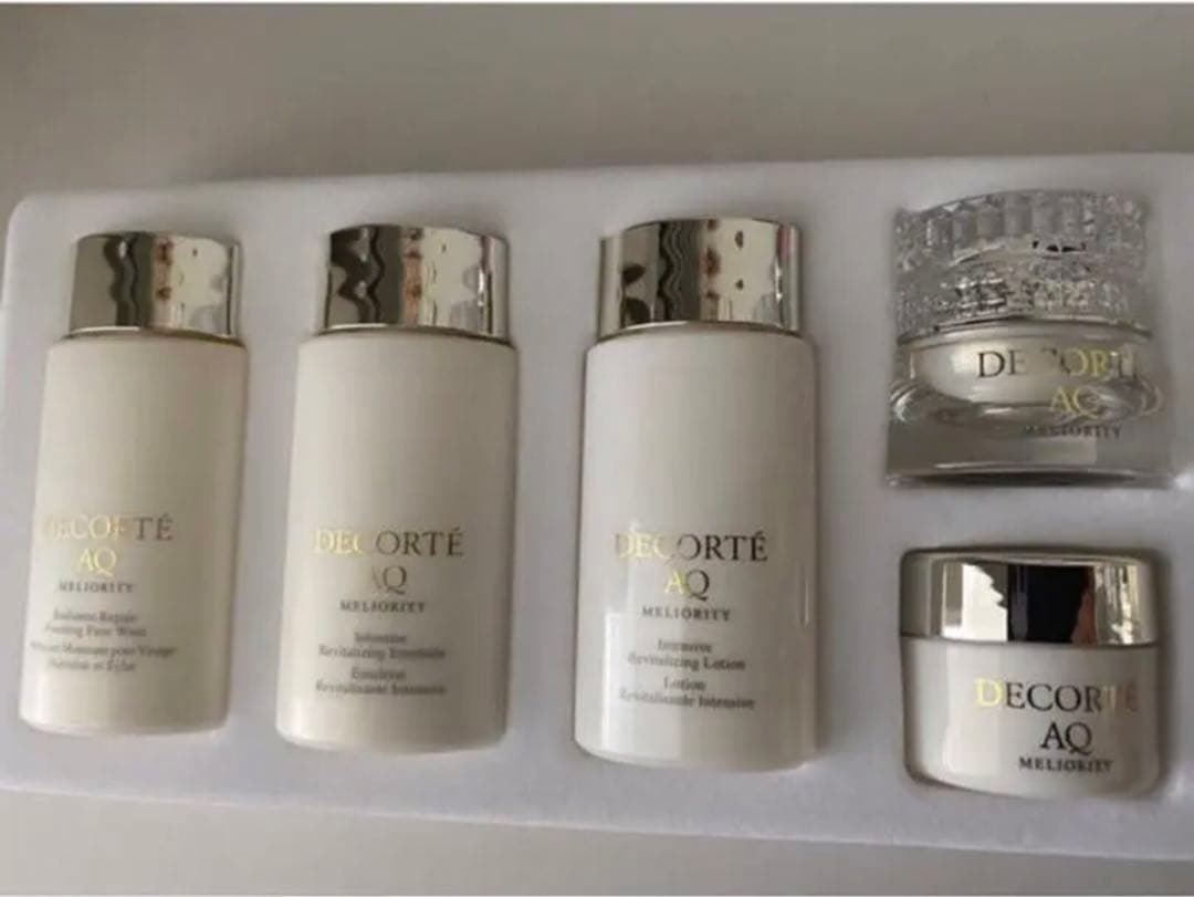 コスメデコルテ AQミリオリティ サンプルセット