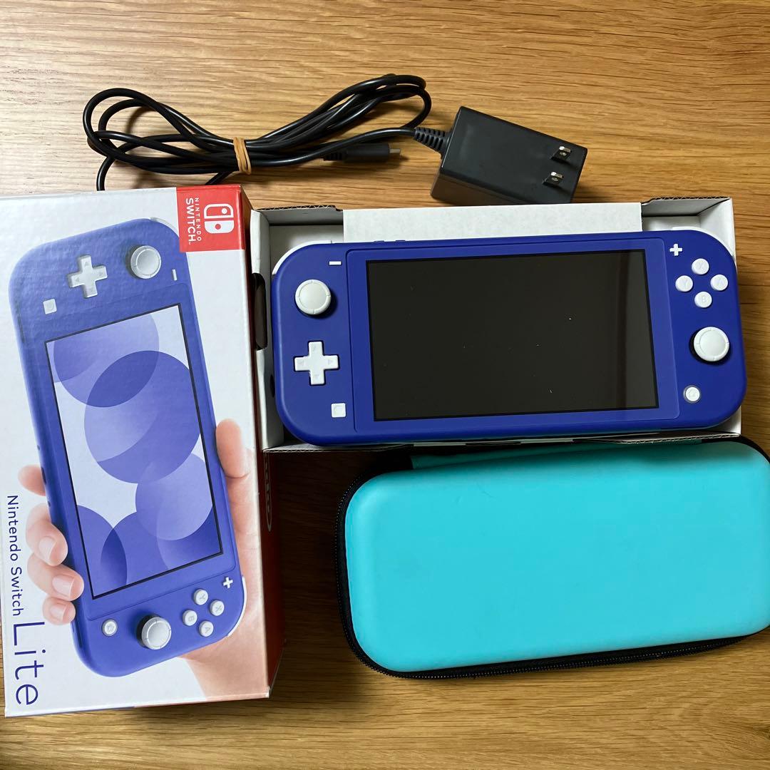 未使用に近い　ケース　Nintendo Switch Liteブルー　箱付き