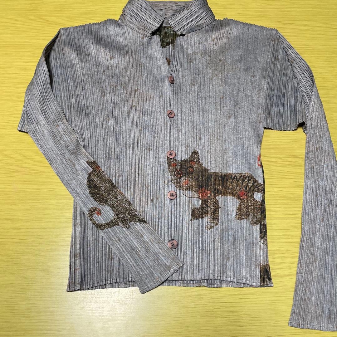 動物柄ストライプ長袖シャツ