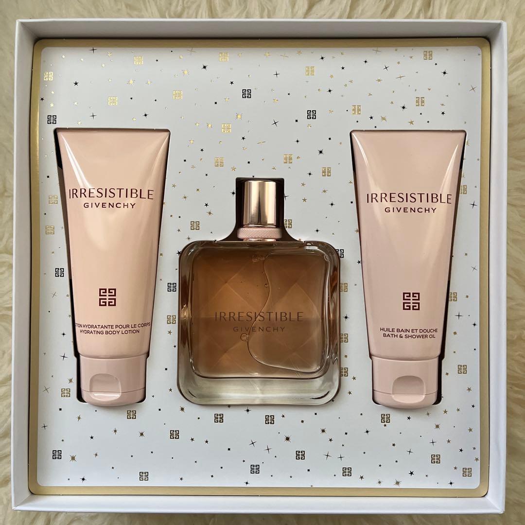 アジザ　IRRESISTIBLE GIVENCHY 香水コフレ