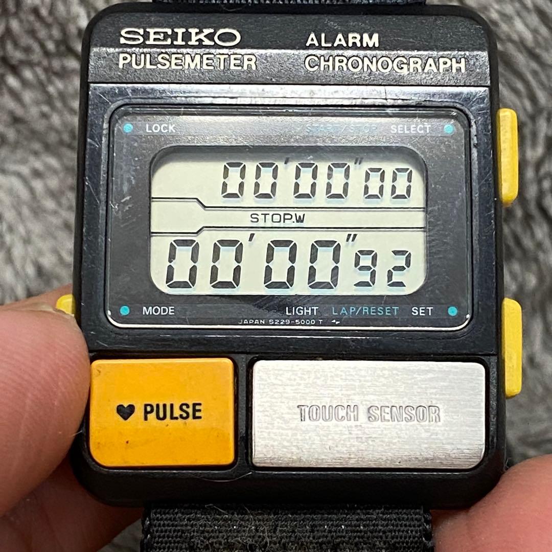 f*n様 SEIKO PULSEMETER デジタル腕時計