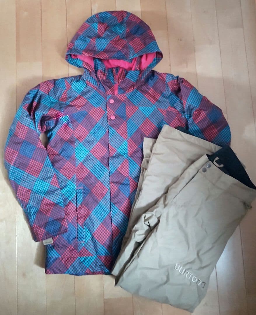 【新品】BURTON キッズウェアー 上下セット 赤 L