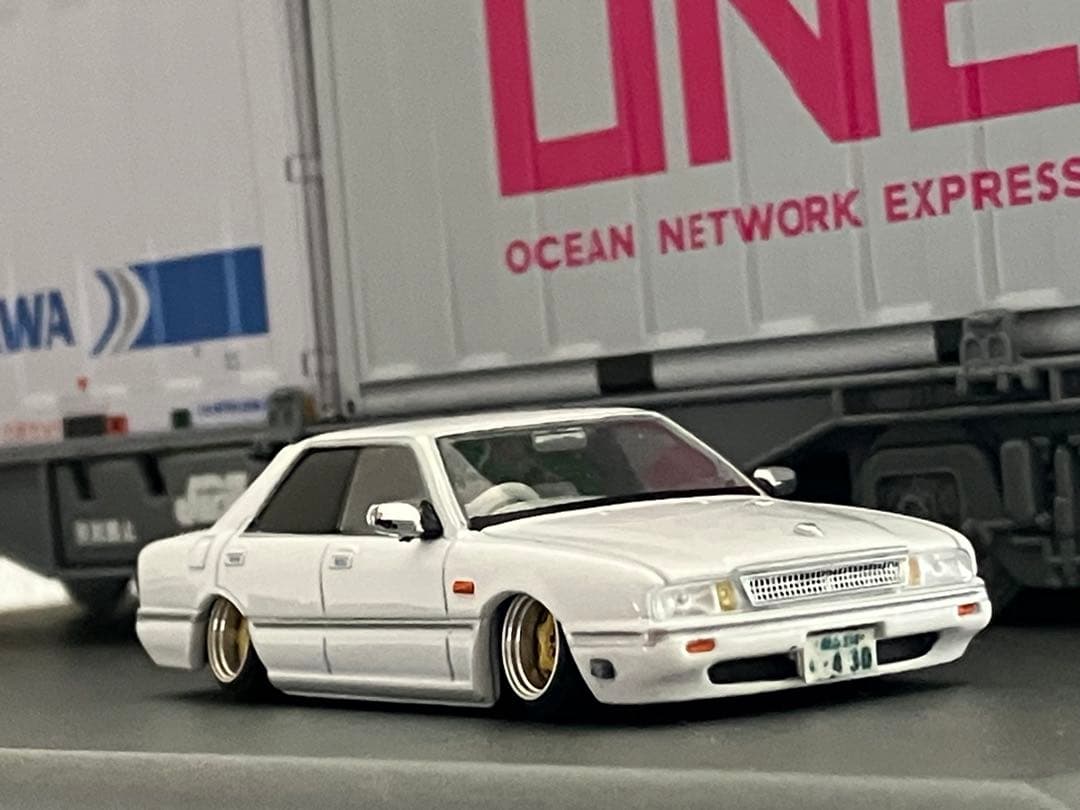 1/64 ミニカー　日産　シーマ　改造