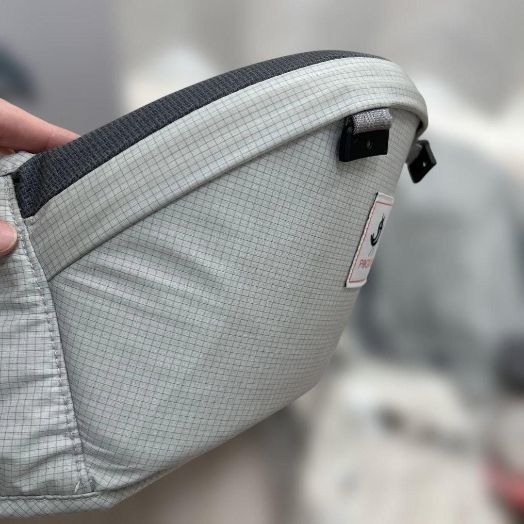 ポグネー　ミキハウス　ヒップシート　ベビーキャリア