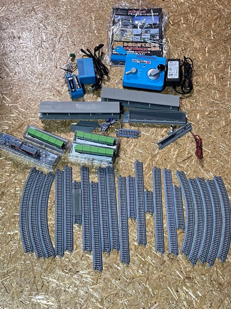 Nゲージ KATOレールセット DE10 貨物　信号機つき本日まで限界お値下げ中