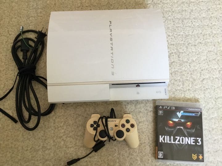 PS3 プレイステーション3 ホワイト　動作　ソフト付き