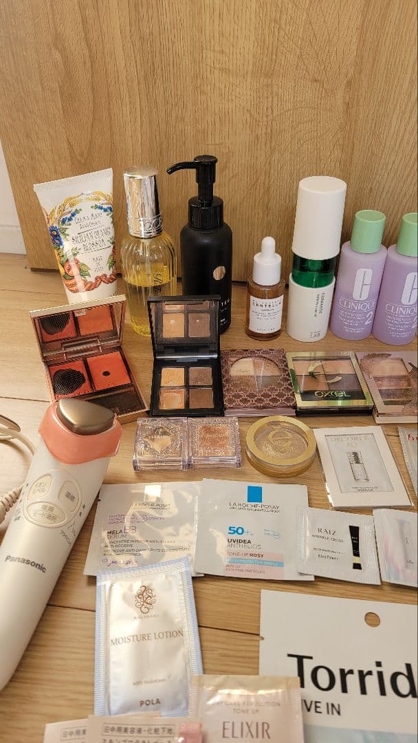 美顔器　デパコス　プチプラコスメ　まとめ売り