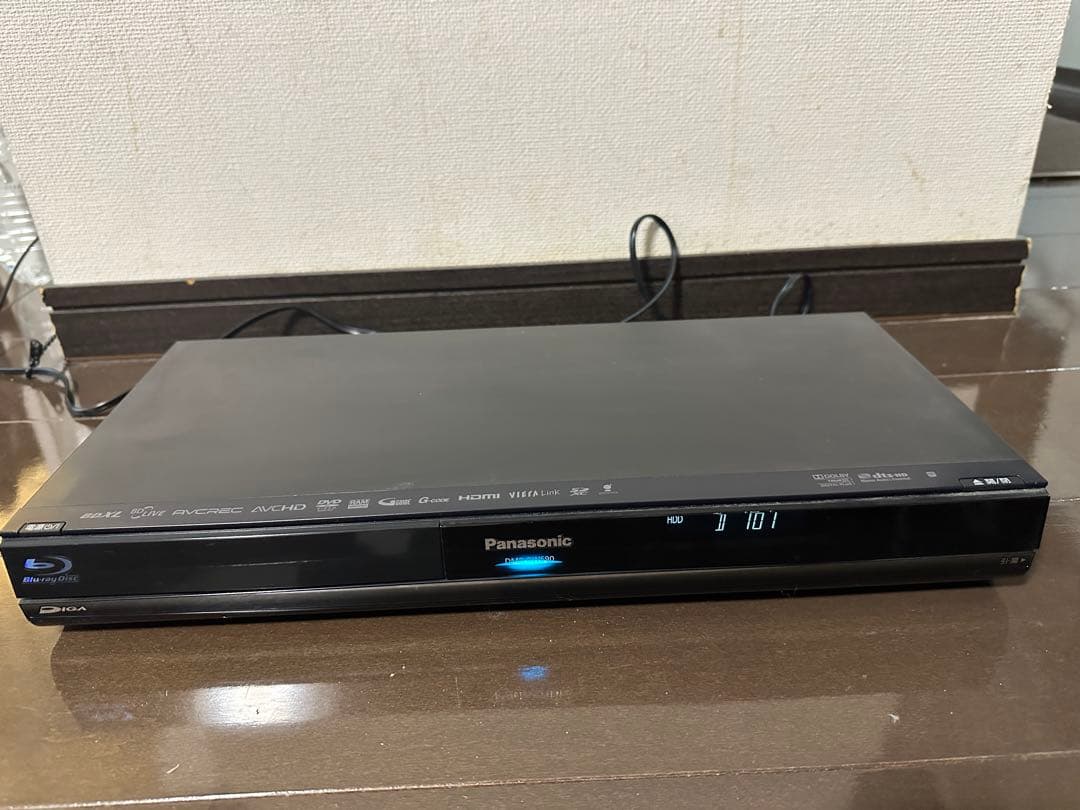 Panasonic DIGA DMR-BW690 リモコンB-CASカード付