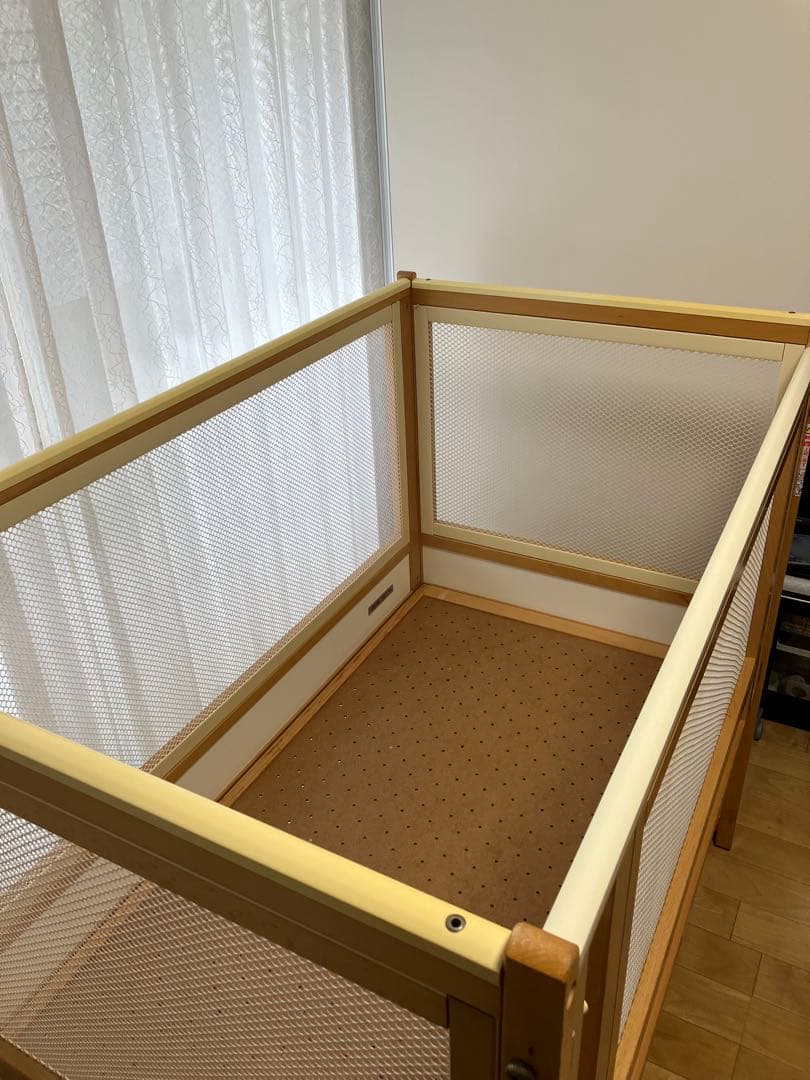 ななな　木製メッシュベビーベッド 株式会社ヤマサキ　日本製　布団付き