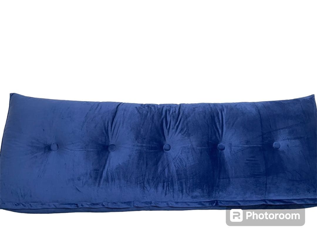 wowmax トライアングルクッション ブルー　クイーン