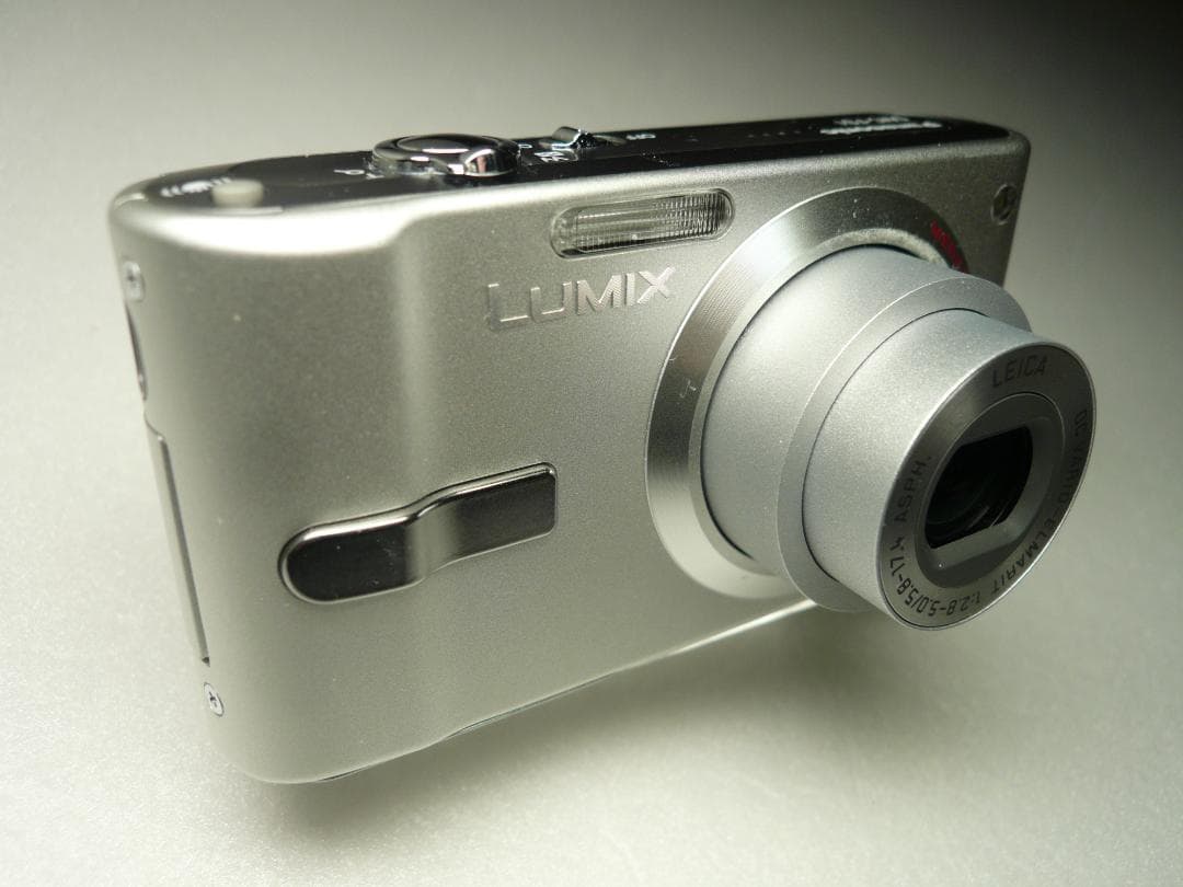 LUMIX★DMC-FS1⭐️極美品(未使用に近い)⭕️箱入完品❤️安心の実働品