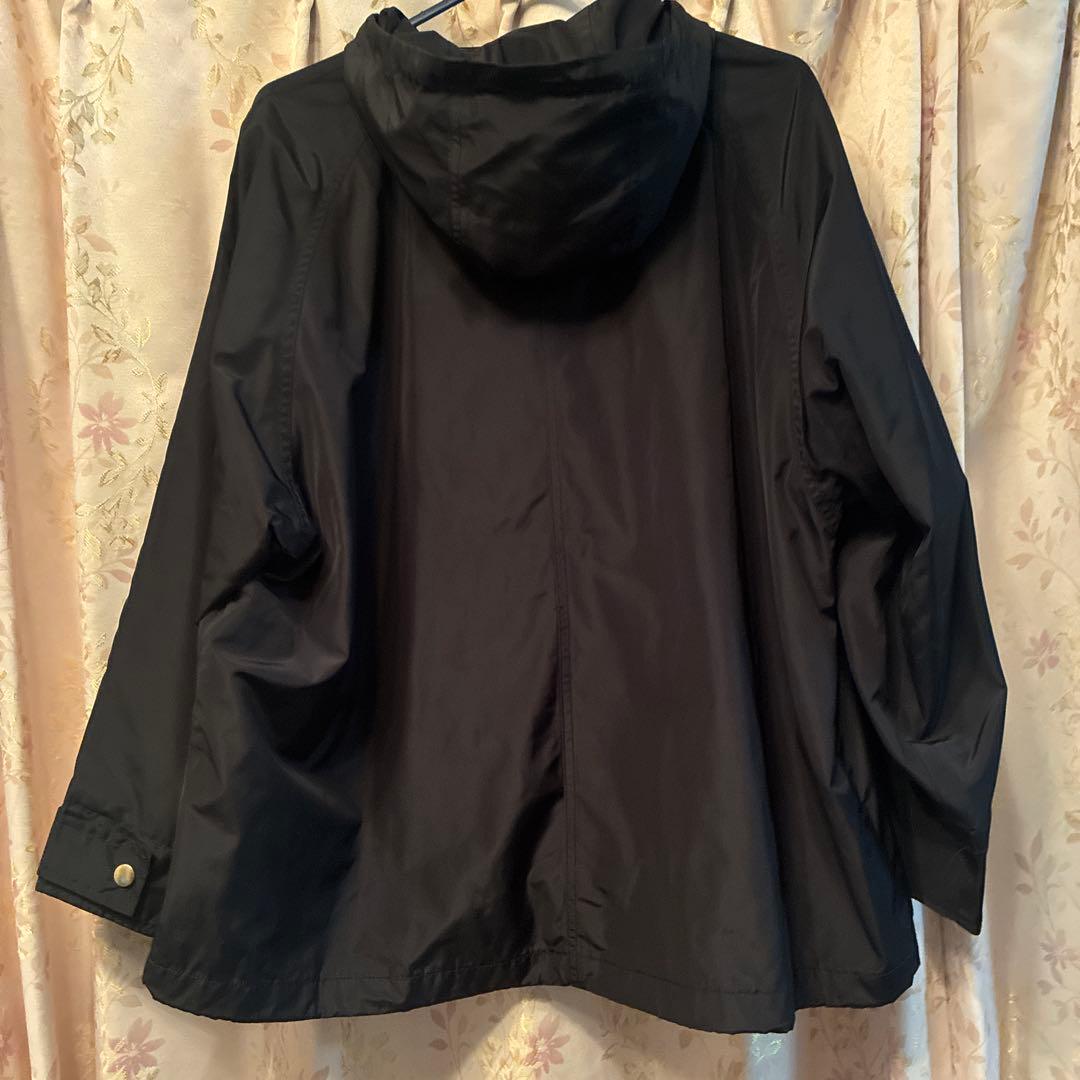 新品タグ付 Spick and Span撥水ウェザー フーディーブルゾン黒36