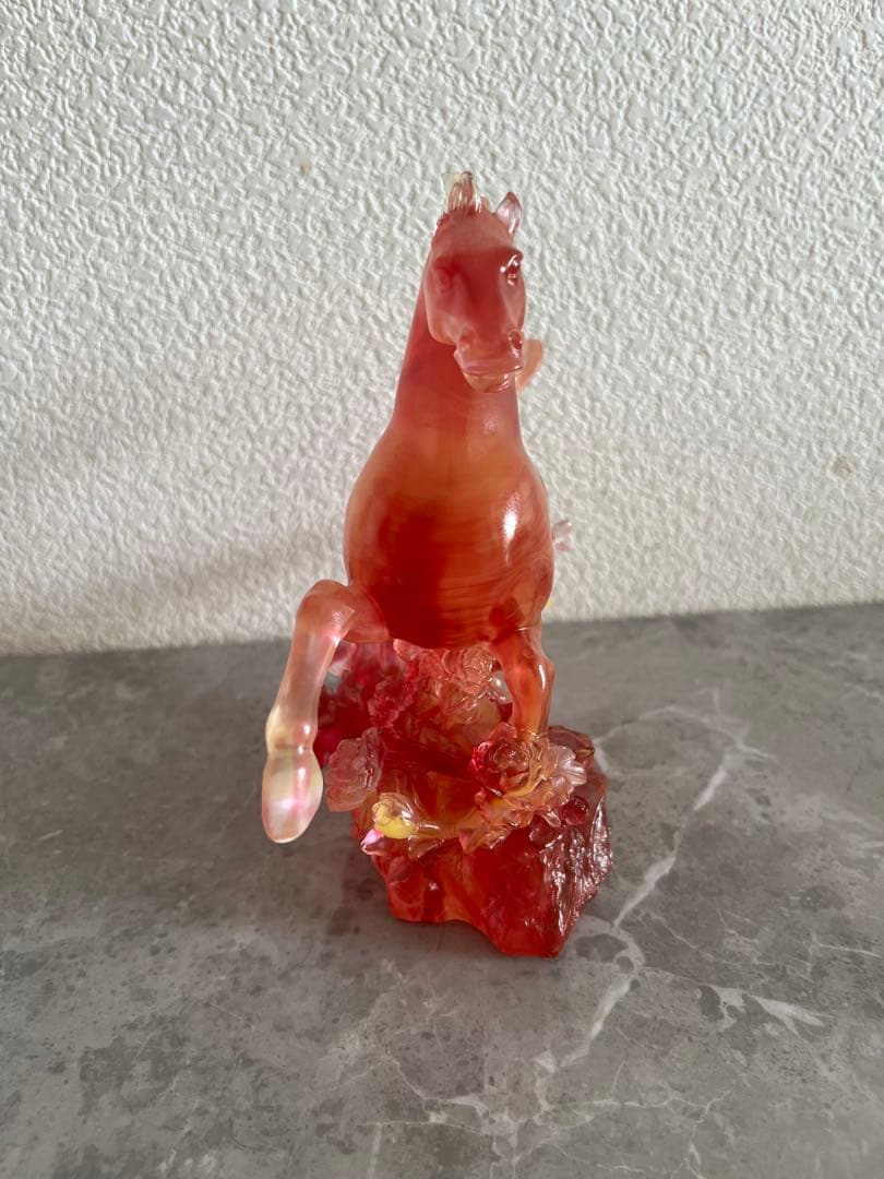 LIULI 琉璃工房 ★ 躍動する吉祥馬のガラス彫刻 ★立身出世 開運 事業成功