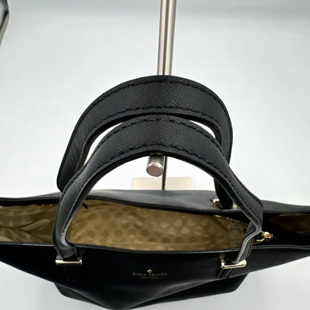 極美品✨kate spade トートバッグ　ブラック　オールレザー　A4収納