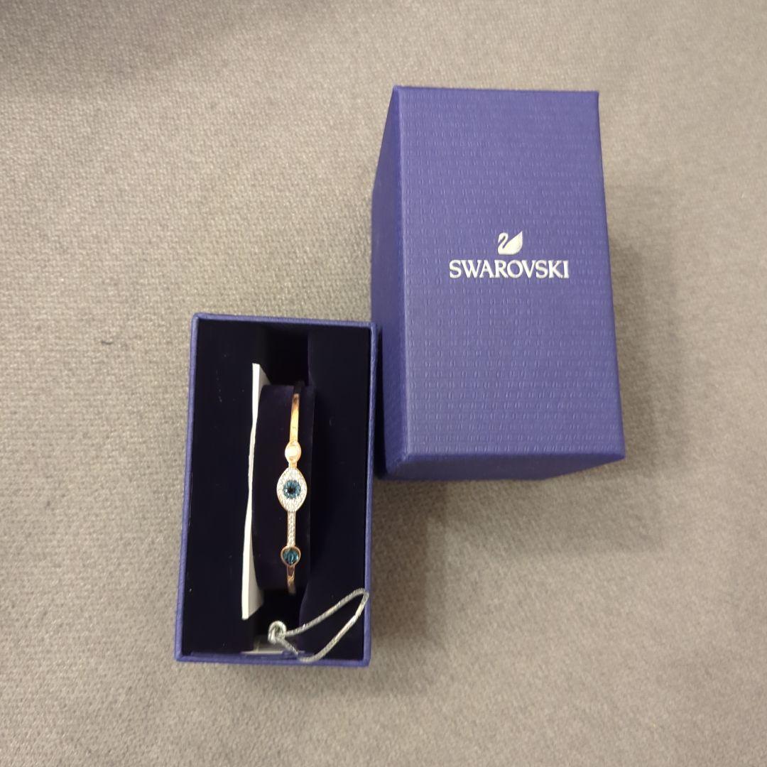 Swarovski バングルイーブルアイブレスレットゴールド