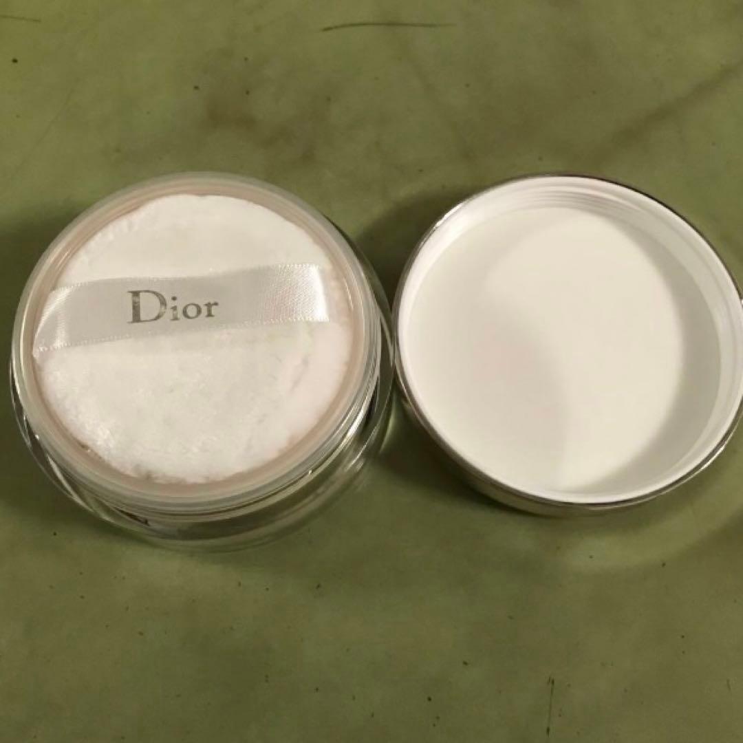 カプチュールトータル パーフェクション ルース パウダー【001】