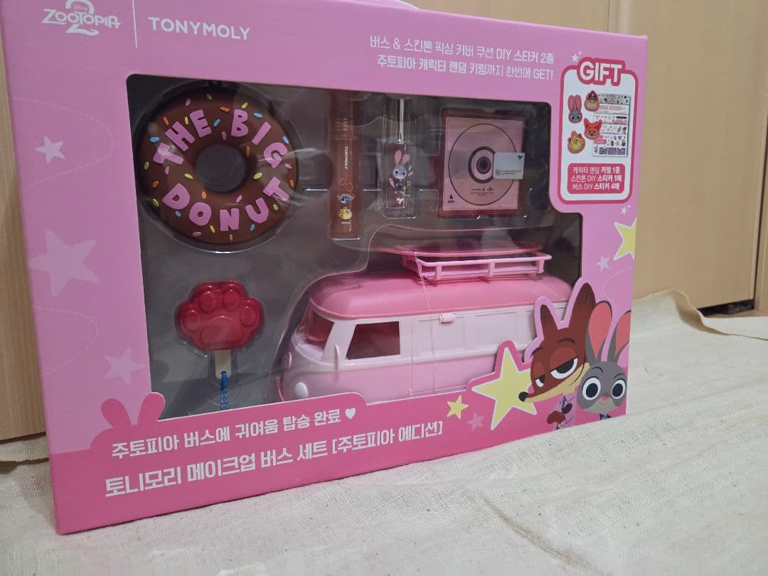 【新品】ディズニーズートピアコラボTONYMOLY トニーモニー コスメ