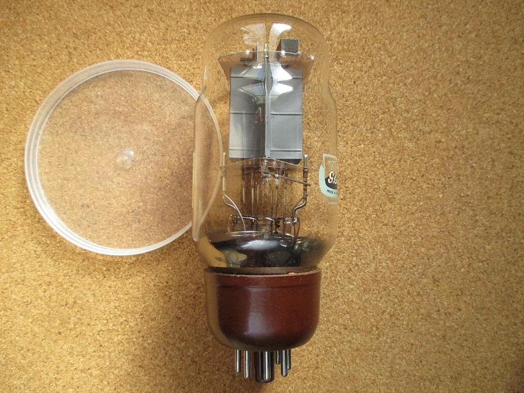 真空管　GEC KT66 MAID IN ENGLAND 透明ガラス