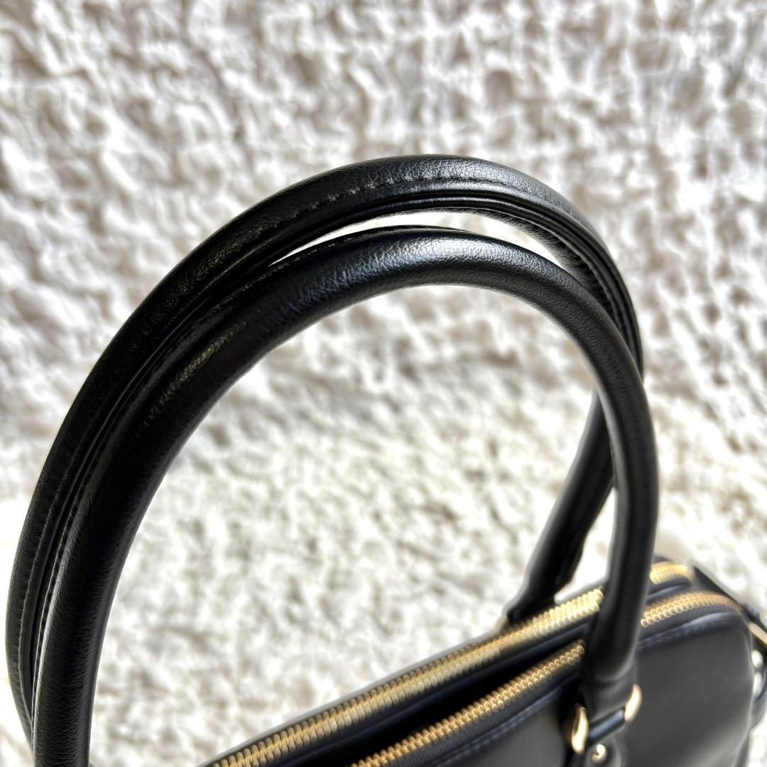 美品 マリークワント A4収納可 フロントファスナー横型 トート ブラック