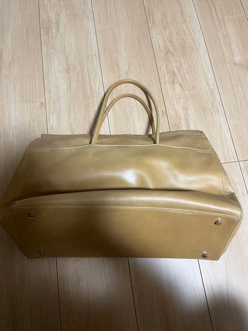 【Hoaw.】ヴィンテージ加工フラップボストン